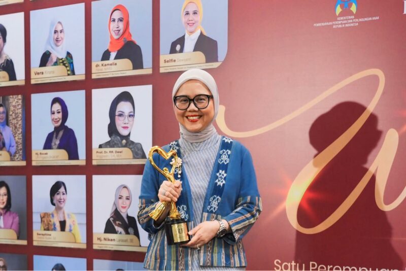 Dukung Pemberdayaan Perempuan, Kartini Pegadaian Raih Woman Empower Woman Award 2025