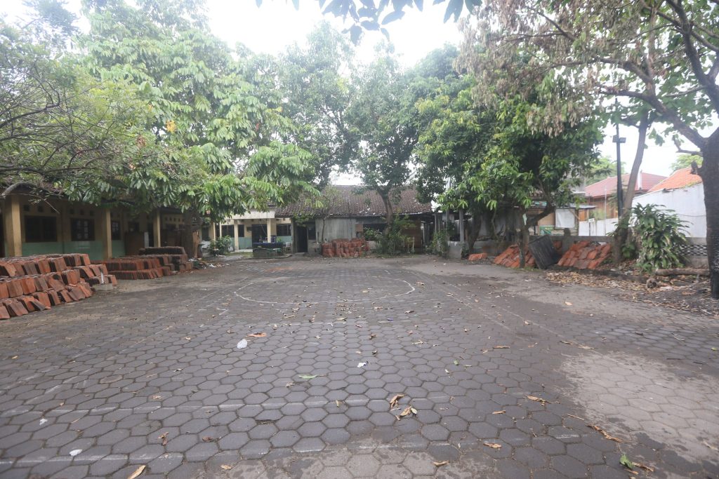 Eks SDN Baturono Pasarkliwon