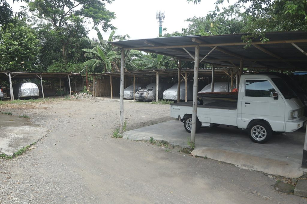 Lapangan Parkir SD Mojosongo