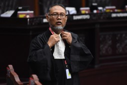 Hakim MK Tolak Dua Permintaan Tim Hukum Prabowo-Sandi