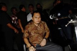 Hobi Pelesiran, Dua Koruptor Ini Berakhir di Gunung Sindur