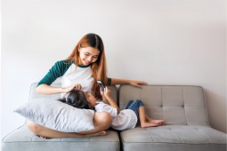 Anak Main Gadget, Ini Batasan Waktu Idealnya