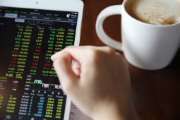 5 Hal yang Wajib Diperhatikan saat Memulai Investasi Online
