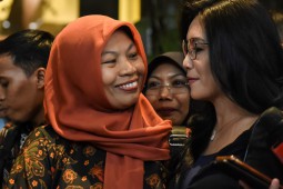 Bila Terima Amnesti, Baiq Nuril Akan Cetak Sejarah
