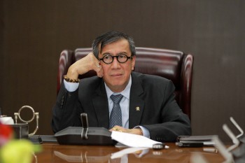 Ketika Menteri dan Kepala Daerah Berseteru