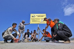 Jejak Tsunami di Pantai Selatan Jawa