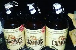 Minuman Keras Tradisional: Sopi & Cap Tikus Dilegalkan