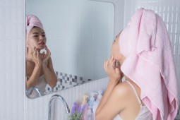 Doa Menghilangkan Jerawat, Lengkap dengan Artinya