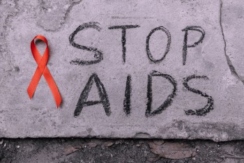 Melihat Cara Pandang Orang Indonesia Terhadap Penderita HIV