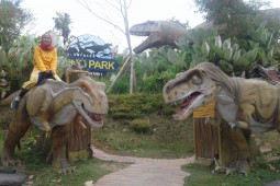 Jurassic Park di Wisata Sangiran Bisa Adopsi Theme Park Ini