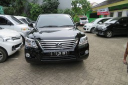 Mengenal Kode Rahasia Pelat Nomor Belakang ”RF”