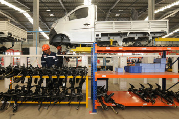 Suzuki & Daihatsu Kuasai Pasar Pikap, Esemka Bisa Bersaing?