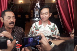 Harga Jam Tangan Gucci yang Dipakai Gibran, Mahal Enggak Ya?