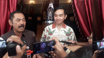 Harga Jam Tangan Gucci yang Dipakai Gibran, Mahal Enggak Ya?