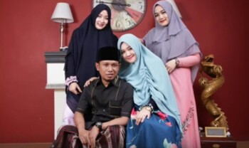 Cerita Lora Fadil dan Uang Saku Rp6 Juta untuk 3 Istri