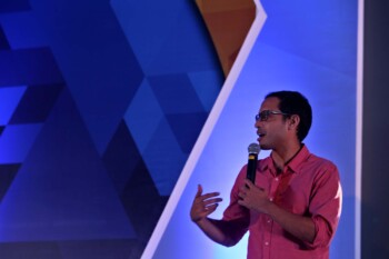Gaya Pakaian Nadiem Makarim, di Gojek sampai Mendikbud