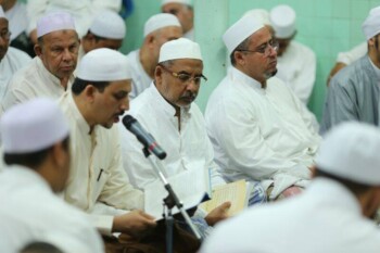 Bacaan Kitab Maulid Nabi Paling Populer di Indonesia