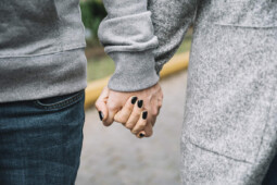 Menelisik Kepuasan Pernikahan saat Istri Lebih Tua dari Suami