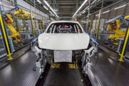 Pabrik Nissan Pilih Mobil Listrik Daripada Bikin Datsun?
