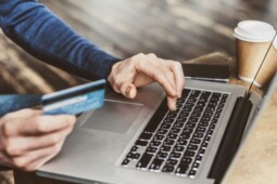 Belanja Online Kian Sering, Simak 5 Cara Jitu Biar Tak Tertipu