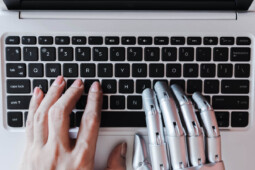 Ketika Robot dan Kecerdasan Buatan Bisa Setujui Utang Online