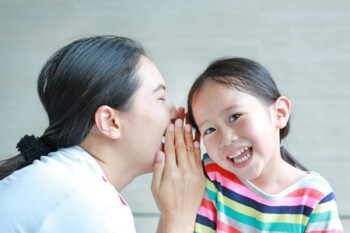Rahasia Mendidik Anak Tidak Manja, Apa Saja Sih?