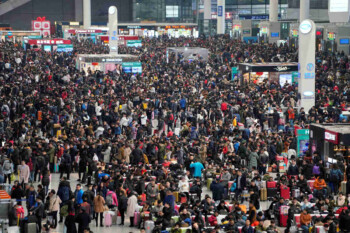 Antara Tradisi Chunyun saat Imlek dan Mudik ketika Lebaran