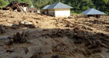 Ancaman Banjir Bandang, Kenali Ciri dan Penyebabnya