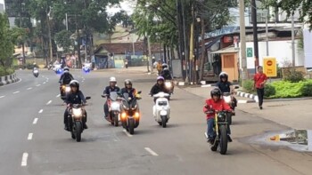 Menguji Dalil Penggugat Aturan Lampu Siang untuk Sepeda Motor