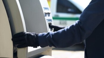 Kenali Macam-Macam Modus Kejahatan Skimming