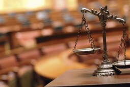 Pasal Gawat Omnibus Law: Pesangon Berkurang, TKA Dipermudah