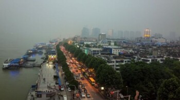 Lewati Masa Lockdown 11 Pekan, Ini Pesan Warga Wuhan untuk Dunia