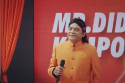 Kisah Didi Kempot, dari Pengamen Hingga Gelar The Godfather of Brokenheart