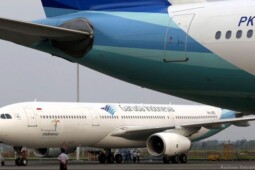 Garuda Indonesia Didera Badai Pandemi hingga Penundaan Haji