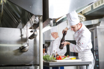 Telah Mendunia, Benarkah Konsep Cloud Kitchen akan Gerus UMKM?