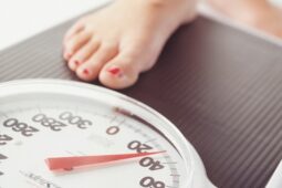 Hati-Hati Tanda Penuaan Dini Perempuan, Salah Satunya Berat Badan Susah Turun