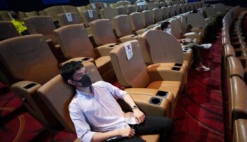 Bioskop Segera Dibuka Kembali, Ini Aturan Protokol Kesehatan yang Harus Dipatuhi