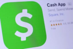 Cara Mudah Dapat Uang, 8 Aplikasi Ini Bisa Kalian Coba
