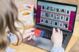 Harbolnas 12.12 Telah Tiba, Ini Tips Belanja Online Anti Kalap
