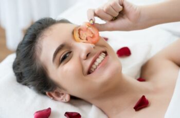 Bermanfaat untuk Kulit, Ini Cara Mudah Bikin Masker Tomat