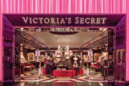 Disebut Bangkrut Dihantam Pandemi, Ini Fakta-Fakta Victoria’s Secret