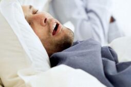 Hukum Tidur Lama Saat Puasa Ramadan, Apakah Benar Bernilai Ibadah?