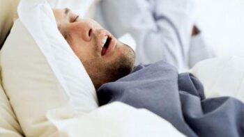 Hukum Tidur Lama Saat Puasa Ramadan, Apakah Benar Bernilai Ibadah?