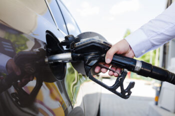 Konsumsi Bensin Mobil Boros? Bisa Jadi Ini Sumber Masalahnya