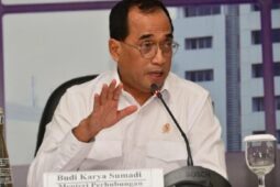 Deretan Menteri Positif Covid-19, Siapa Saja?