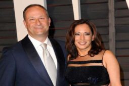 Kisah Cinta Kamala Harris, Kenalan di Kencan Buta