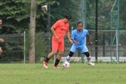 Ricky Yacobi Meninggal, Kenali Tanda-Tanda Serangan Jantung Saat Olahraga