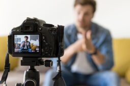 Pengin Video Kamu Trending di Youtube? Cari Tahu Rahasianya di Sini!