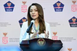Kenalan 5 Jubir Vaksin Corona, Ada Dokter Reisa Loh
