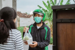 RI Jadi Pasar Potensial Bisnis Pesan Antar Makanan, Kok Bisa?